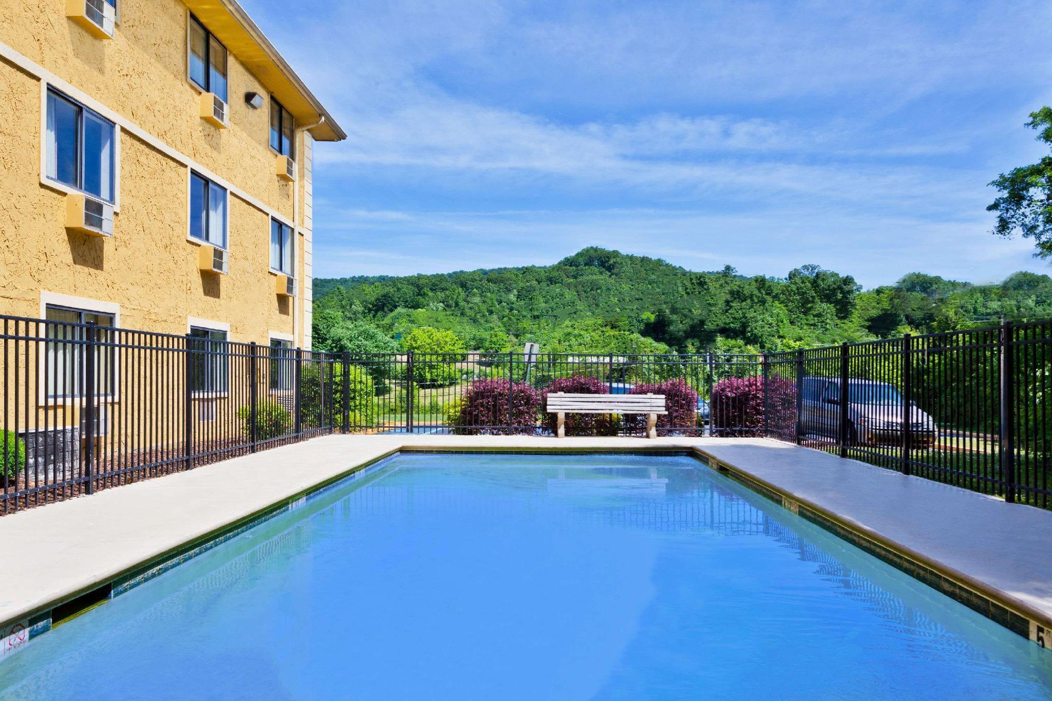 Super 8 By Wyndham Chattanooga Lookout Mountain Tn Eksteriør bilde